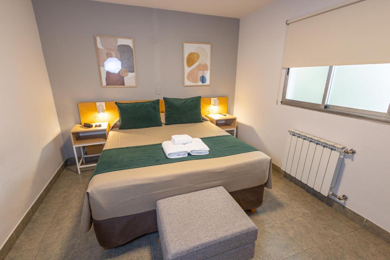 Hotel Plaza Bariloche מראה חיצוני תמונה