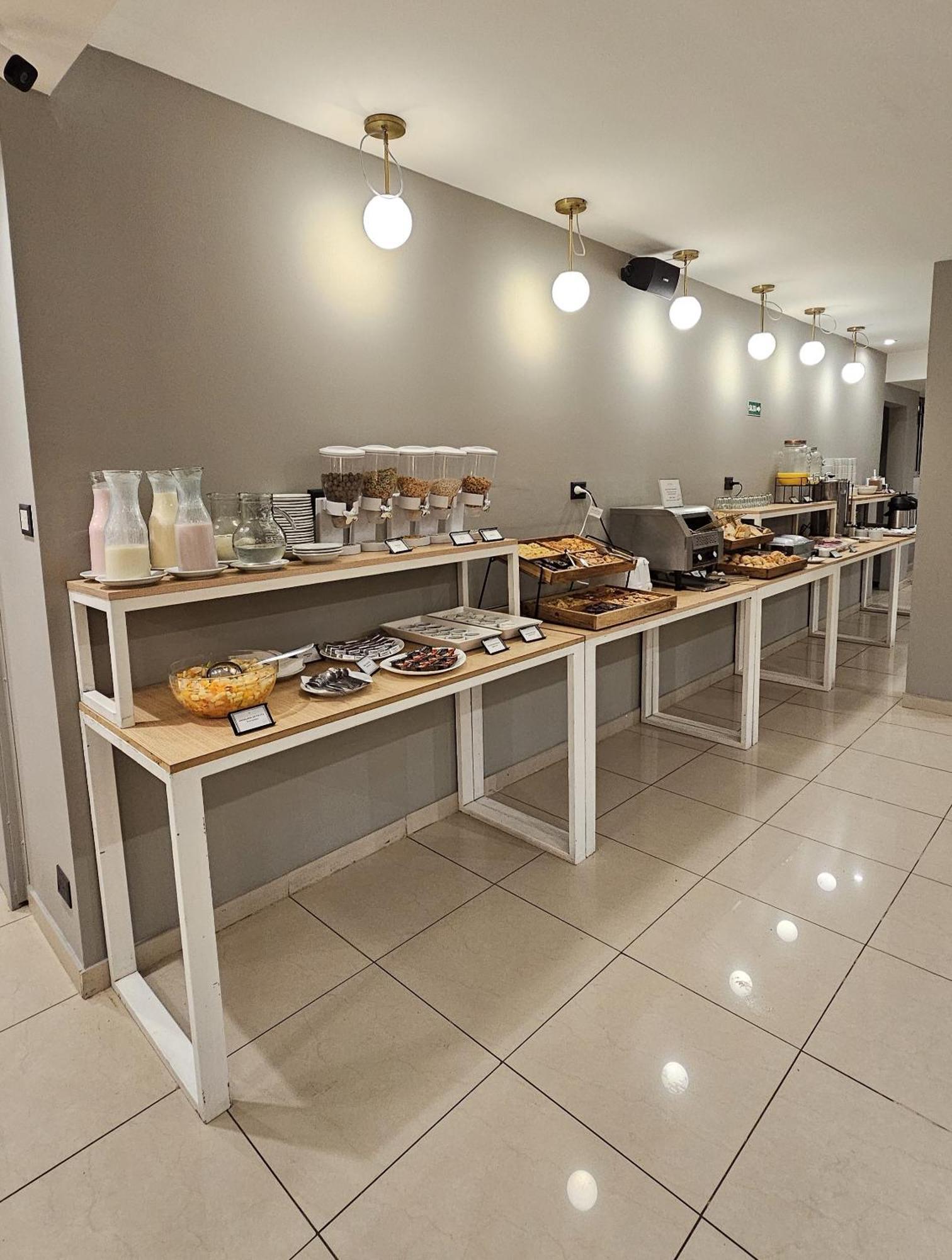 Hotel Plaza Bariloche מראה חיצוני תמונה